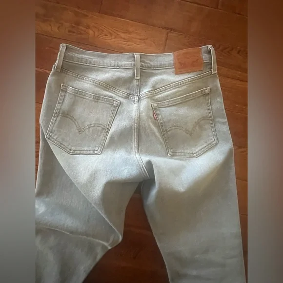 Levi's Premium Jeans Women's High Waist Straight Leg Light Blue Wash Size 29 - Picture 15 of 16
